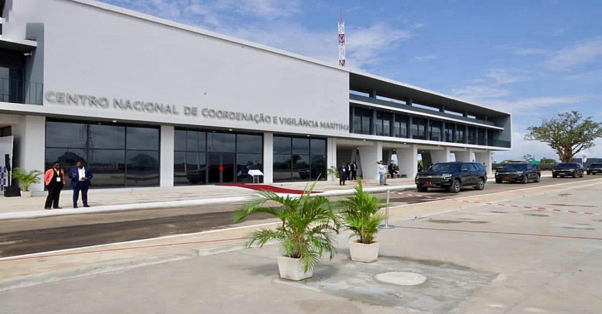 CENTRO DE VIGILÂNCIA  MARINHA REFORÇA DEFESA DA SOBERANIA DO PAÍS - AFIRMA MINISTRO DA DEFESA NACIONAL 
